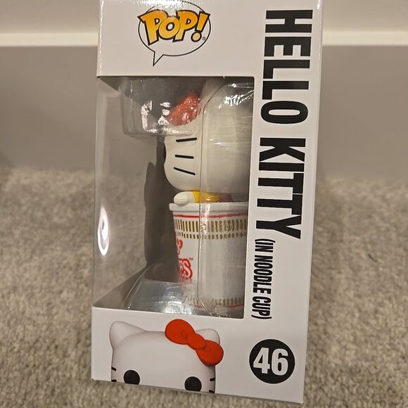 Funko Pop! Vinyl: Sanrio - Hello Kitty (In Noodle Cup) #46 - Picture 2 of 6